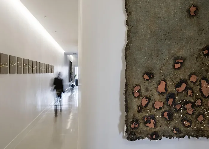 Piazza Di Spagna 9 Rome