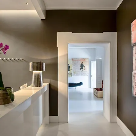 Piazza Di Spagna 9 Bed & Breakfast 4*