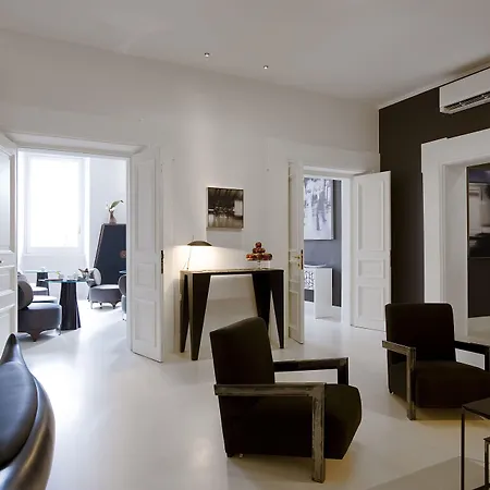 Piazza Di Spagna 9 Rom