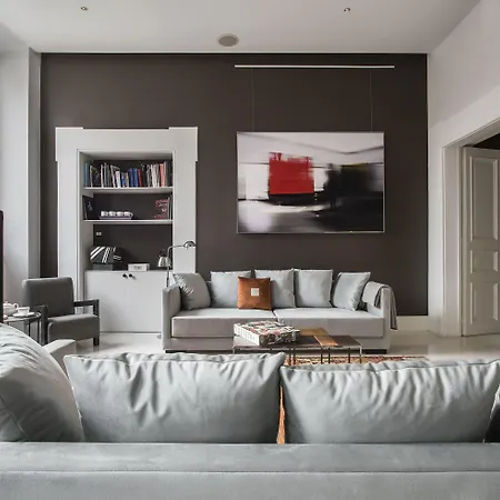 Piazza Di Spagna 9 Bed & Breakfast 4*