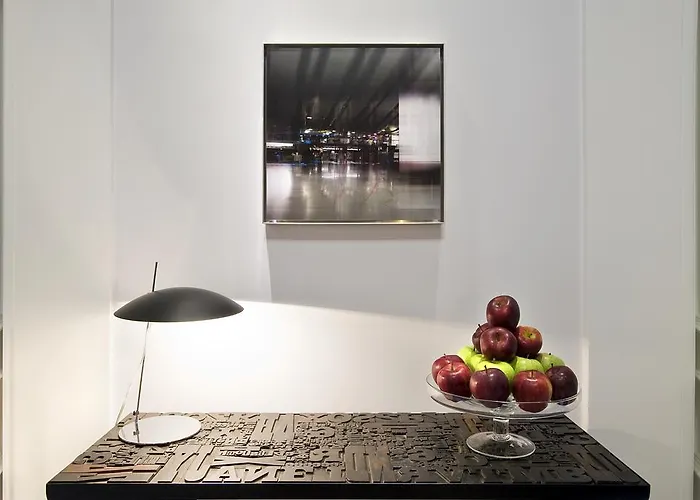 Piazza Di Spagna 9 4*